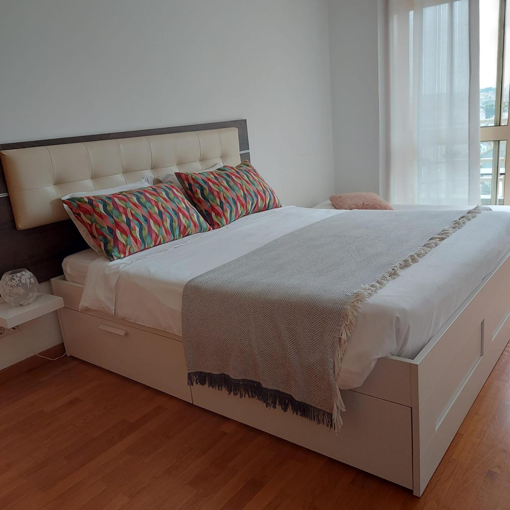 Apartamento Praca - Vistas Sobre A Cidade Порту Экстерьер фото